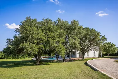 8660 Cedar Hill Road, Brenham, TX 77833 - Photo 37