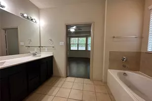 2423 Garden Shadow Dr, Conroe, TX 77384 - Photo 13