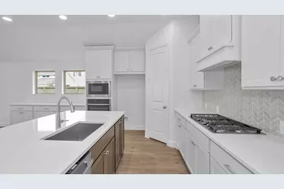 10935 Spring Wind Drive, Missouri City, TX 77459 - Photo 7