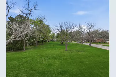1124 Estate Drive, La Marque, TX 77568 - Photo 41