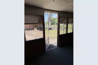 1532 Sunny Acres, Winnie, TX 77665 - Photo 21