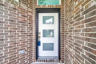 21227 Teal Lovegrass Ln, Cypress, TX 77433 - Photo 5