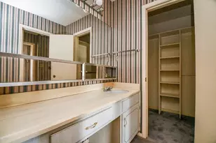 2336 Shadowdale Dr, Houston, TX 77043 - Photo 11