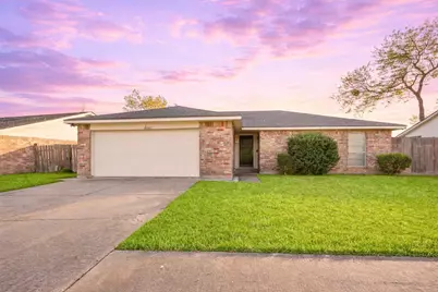 9907 Towne Tower Ln, Sugar Land, TX 77498 - Photo 3