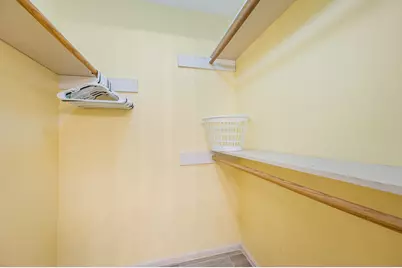 9907 Towne Tower Ln, Sugar Land, TX 77498 - Photo 25