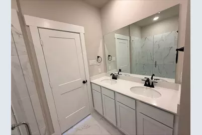 3007 Wicker Lane, Pinehurst, TX 77632 - Photo 11