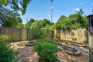 4606 Chaparral Dr, Baytown, TX 77521 - Photo 47