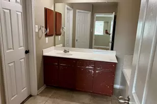 1315 Newsome Glenn Dr, Houston, TX 77090 - Photo 3