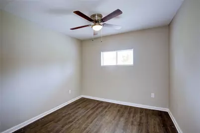 5406 Bataan Road, Houston, TX 77033 - Photo 13