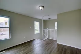 5406 Bataan Rd, Houston, TX 77033 - Photo 25