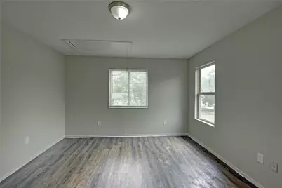 5406 Bataan Road, Houston, TX 77033 - Photo 27