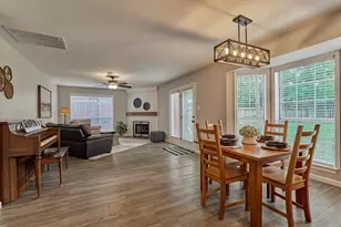 19 Greentwig Pl, Spring, TX 77381 - Photo 15