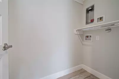 2818 Grand Fountains Drive #B, Houston, TX 77054 - Photo 31