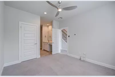 2818 Grand Fountains Drive #B, Houston, TX 77054 - Photo 29