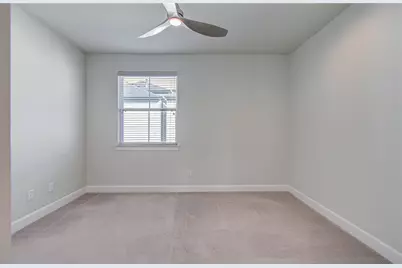 2818 Grand Fountains Drive #B, Houston, TX 77054 - Photo 27