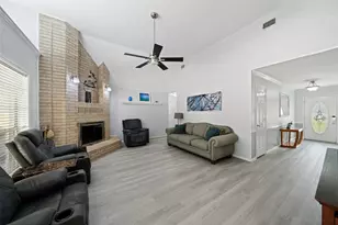 19837 S Plantation Estates Dr, Porter, TX 77365 - Photo 5