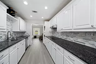 19837 S Plantation Estates Dr, Porter, TX 77365 - Photo 7