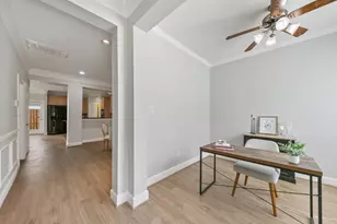 2945 Sandcastle Ln, Houston, TX 77057 - Photo 3