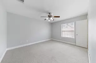 2945 Sandcastle Ln, Houston, TX 77057 - Photo 33