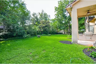 1402 Lynnview Drive, Houston, TX 77055 - Photo 41