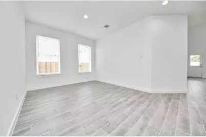 5714 Sandhill Oak Trail, Houston, TX 77066 - Photo 7