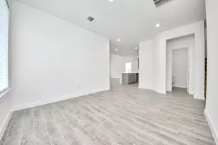 5714 Sandhill Oak Trl, Houston, TX 77066 - Photo 9