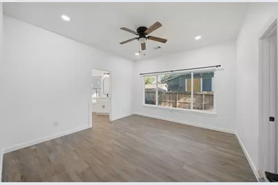 4009 Wilmer Street, Houston, TX 77003 - Photo 15