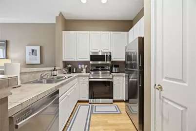 2400 McCue Road #252, Houston, TX 77056 - Photo 17