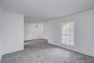 7015 Maple Fox Dr, Humble, TX 77338 - Photo 3