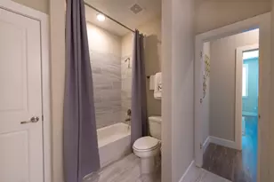 1620 Oak Tree Dr, Houston, TX 77080 - Photo 5