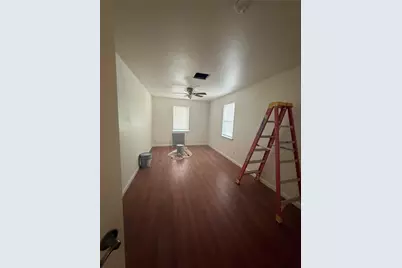 1315 Sycamore Avenue, Huntsville, TX 77340 - Photo 5