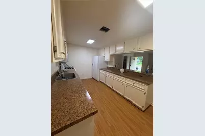 1315 Sycamore Avenue, Huntsville, TX 77340 - Photo 19