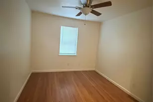 1315 Sycamore Ave, Huntsville, TX 77340 - Photo 15