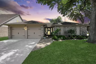 2102 Fountain Drive, Sugar Land, TX 77478 - Photo 1