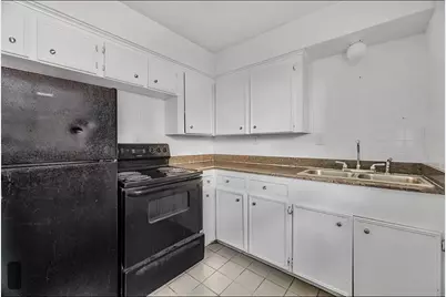 26 Farrell Street, Houston, TX 77022 - Photo 9