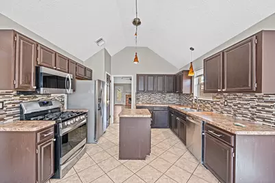 10458 N Pagewick Drive, Houston, TX 77041 - Photo 9