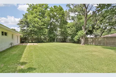 10803 Chimney Rock Road, Houston, TX 77096 - Photo 17