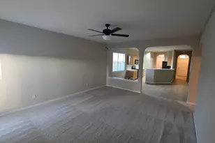 421 Abbey Ln, League City, TX 77573 - Photo 7