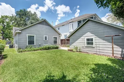 2030 Gostick Street, Houston, TX 77008 - Photo 17
