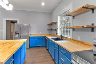 1104 E Houston Ave, Crockett, TX 75835 - Photo 19