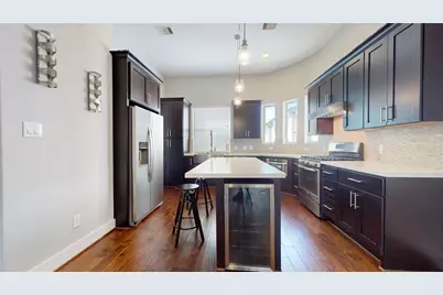 711 Schwartz Street, Houston, TX 77020 - Photo 1