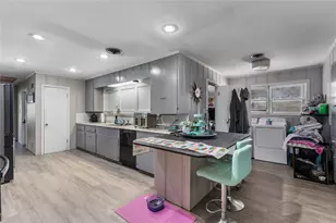 2306 Ave P, Huntsville, TX 77340 - Photo 3