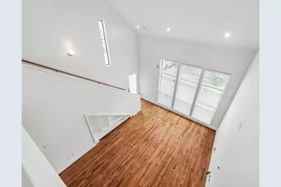 4427 Eigel Street, Houston, TX 77007 - Photo 11