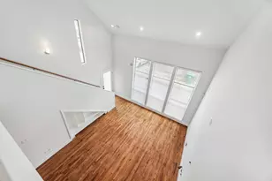 4427 Eigel St, Houston, TX 77007 - Photo 11