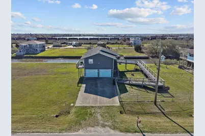 6931 W Holiday Street, Hitchcock, TX 77563 - Photo 5