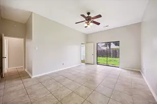 8018 Cobblefield Ln, Houston, TX 77071 - Photo 9