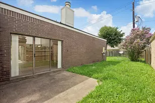 8018 Cobblefield Ln, Houston, TX 77071 - Photo 19