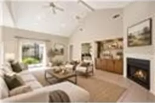 8018 Cobblefield Ln, Houston, TX 77071 - Photo 3
