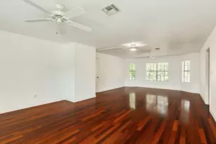 113 Rosewood St, Lake Jackson, TX 77566 - Photo 33