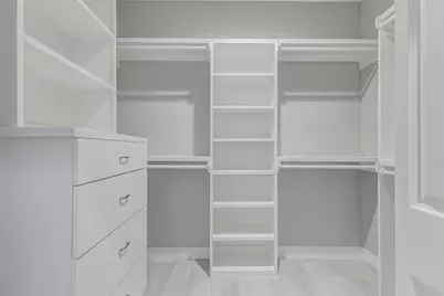 6705 Roanoke St, Houston, TX 77028 - Photo 27